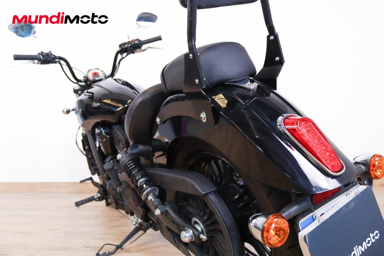 Motorbike image 9