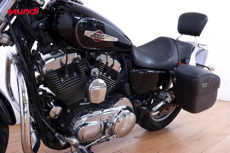 Motorbike image 8