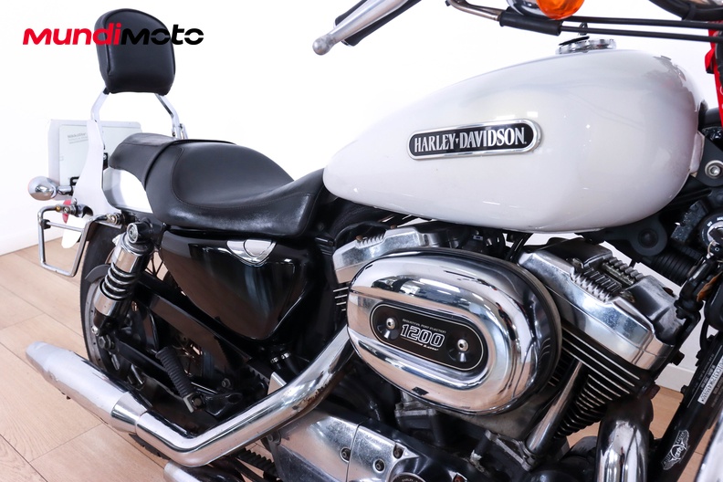 Motorbike image 13