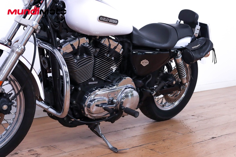 Motorbike image 8