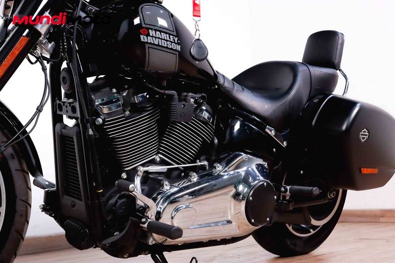Motorbike image 8
