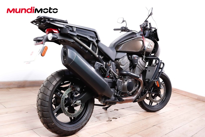 Motorbike image 2