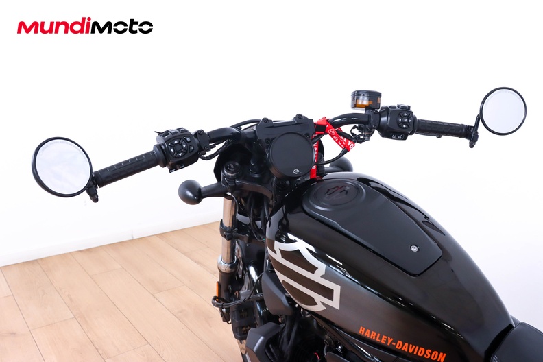 Motorbike image 10