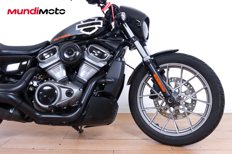 Motorbike image 13