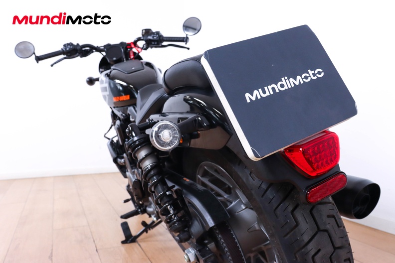 Motorbike image 9