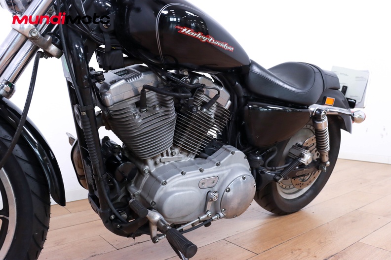 Motorbike image 8