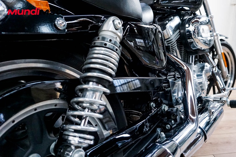 Motorbike image 3