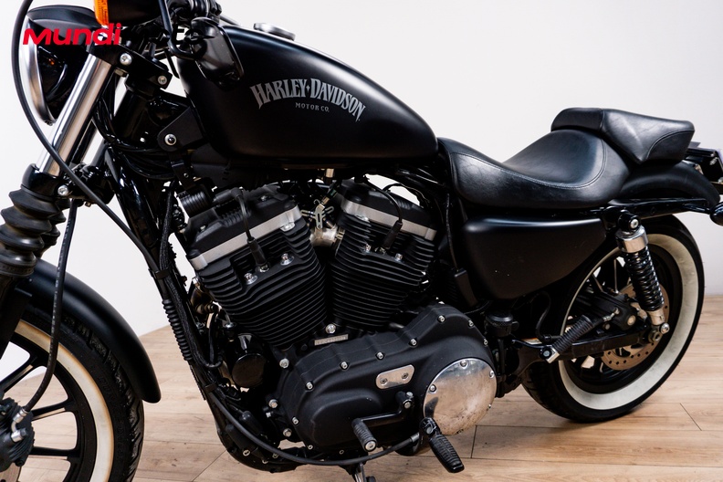 Motorbike image 9