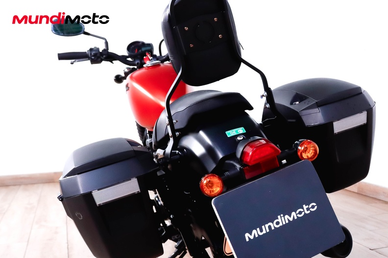 Motorbike image 9