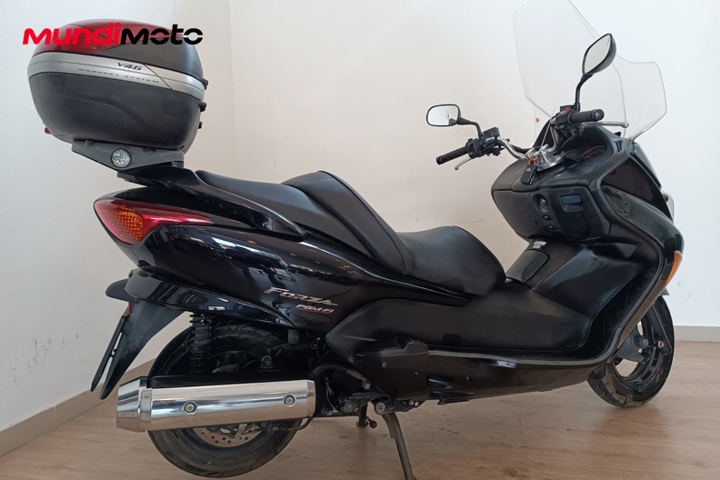 Motorbike image 2