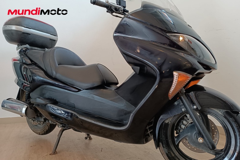 Motorbike image 4