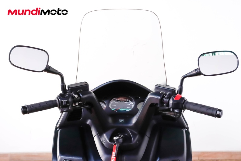 Motorbike image 10