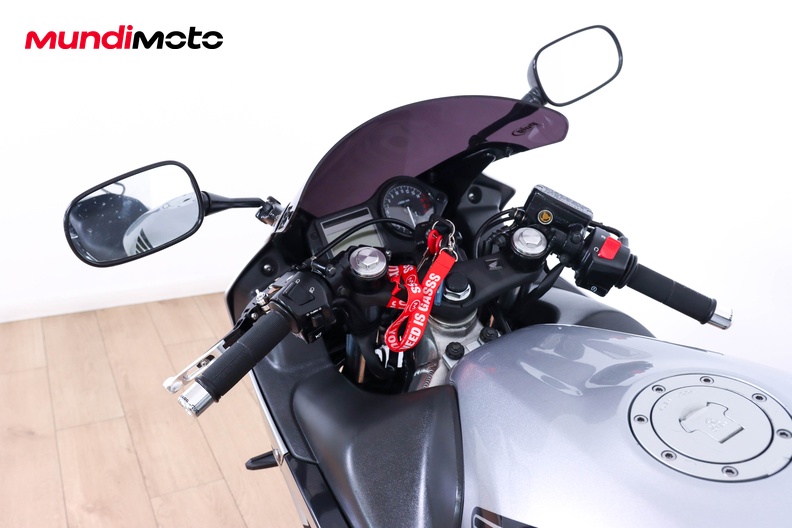 Motorbike image 10
