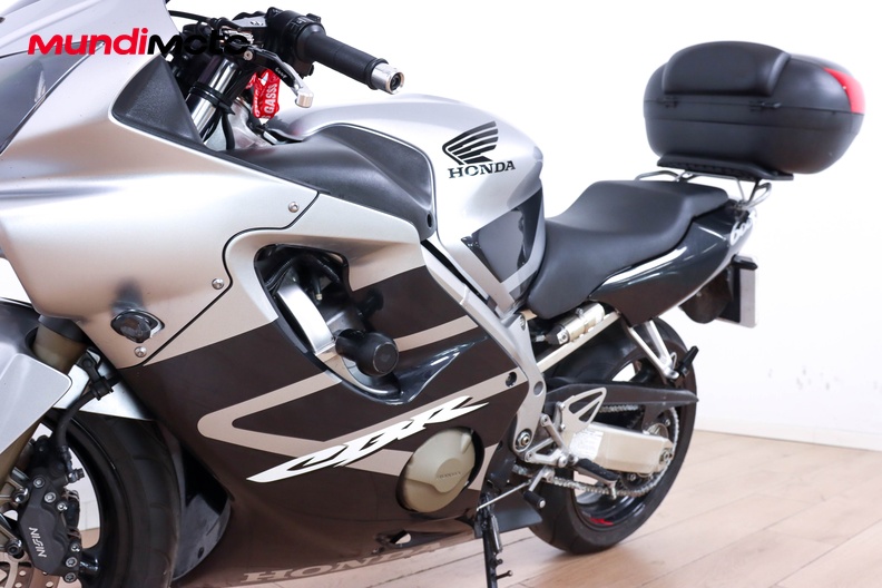 Motorbike image 8