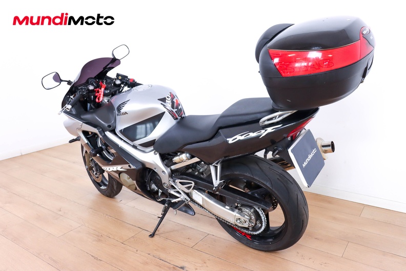 Motorbike image 6