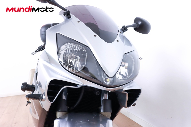 Motorbike image 4