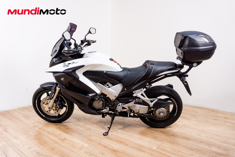 Motorbike image 5
