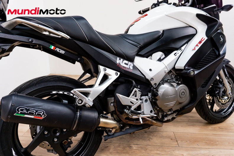 Motorbike image 3