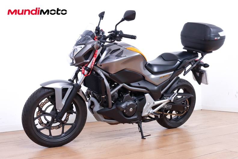 Motorbike image 7