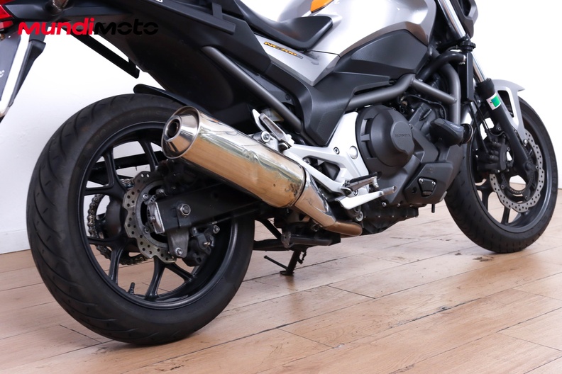 Motorbike image 3