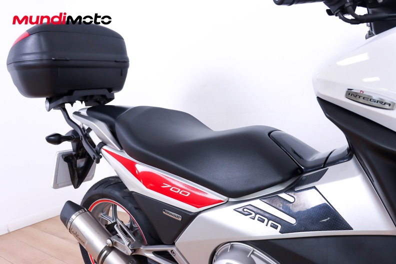 Motorbike image 12