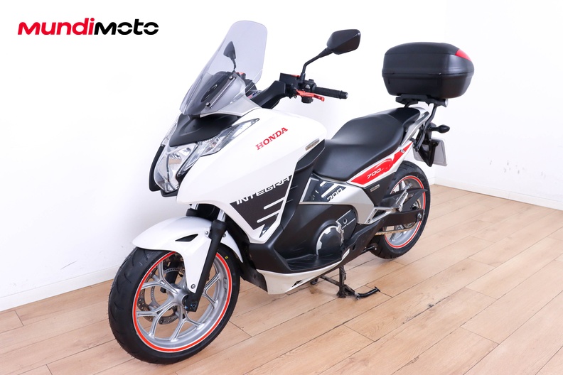 Motorbike image 7