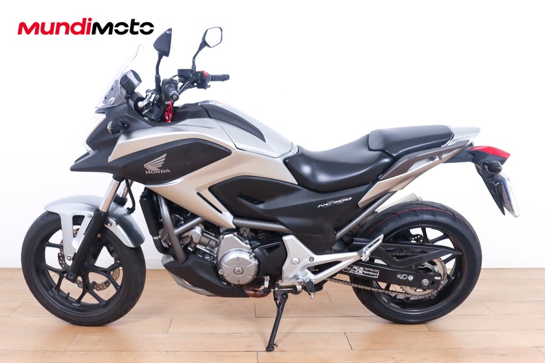 Motorbike image 5