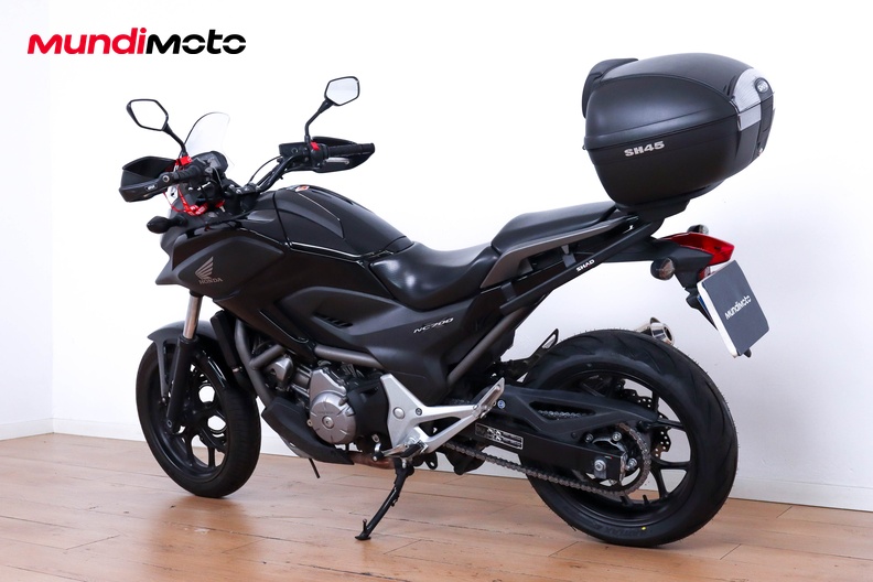 Motorbike image 6