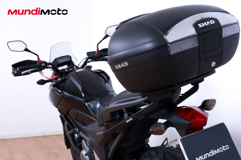 Motorbike image 9