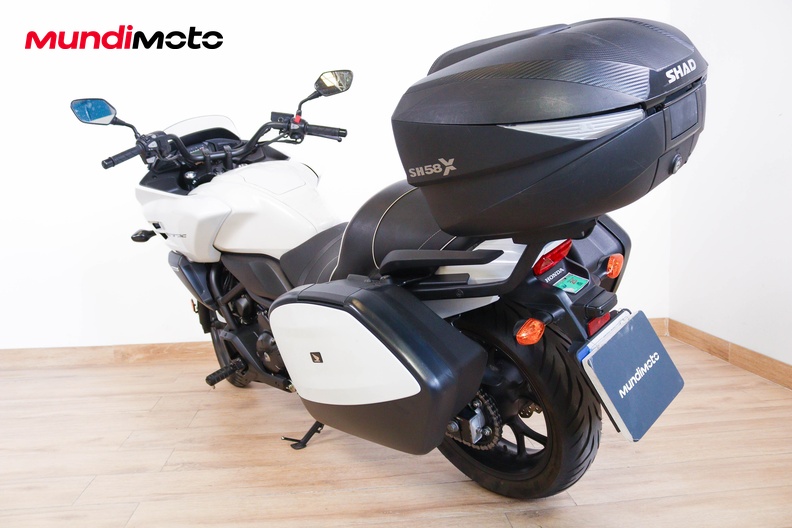 Motorbike image 7