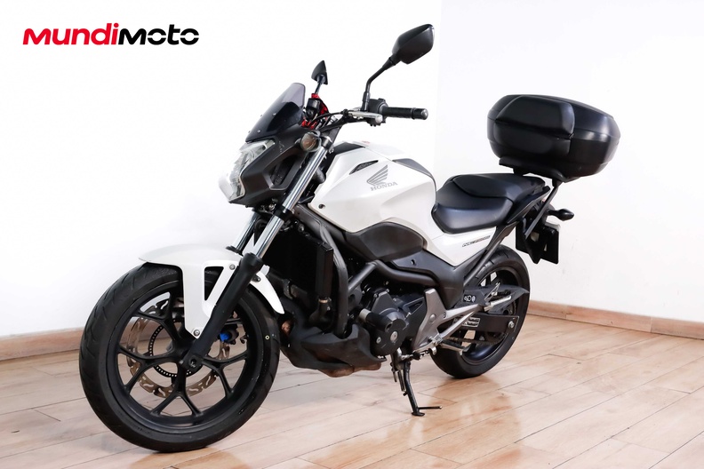 Motorbike image 7