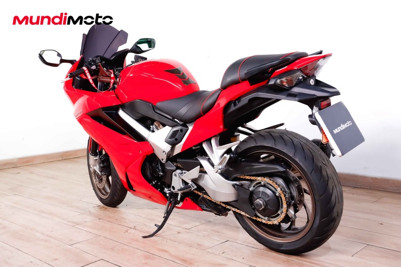 Motorbike image 6