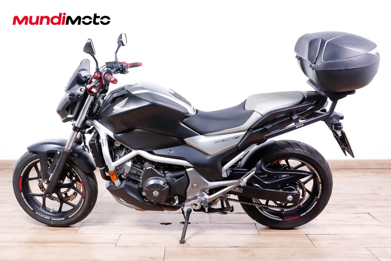 Motorbike image 5