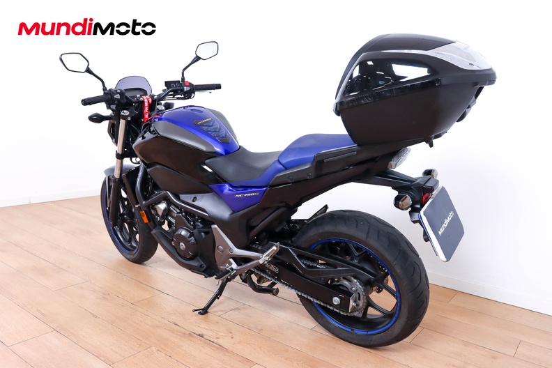 Motorbike image 6