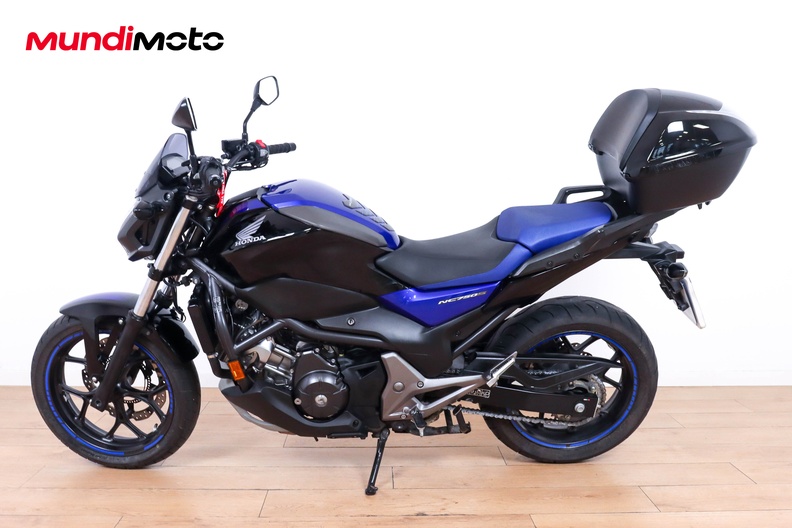 Motorbike image 5