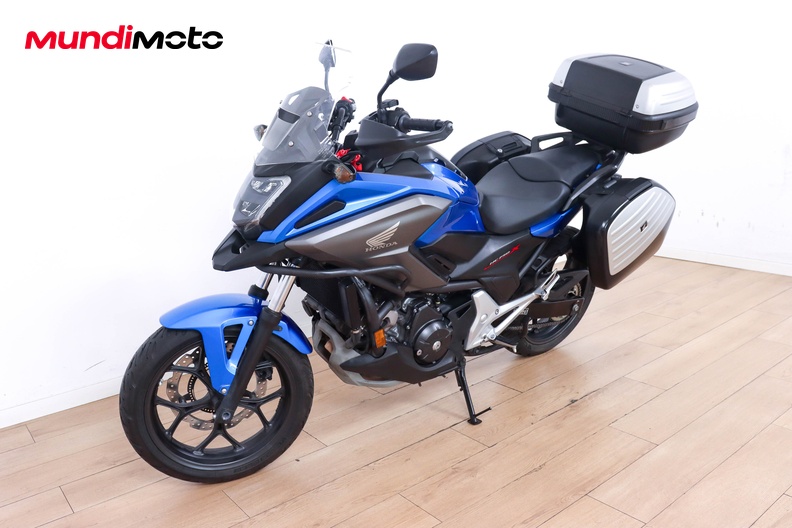 Motorbike image 7