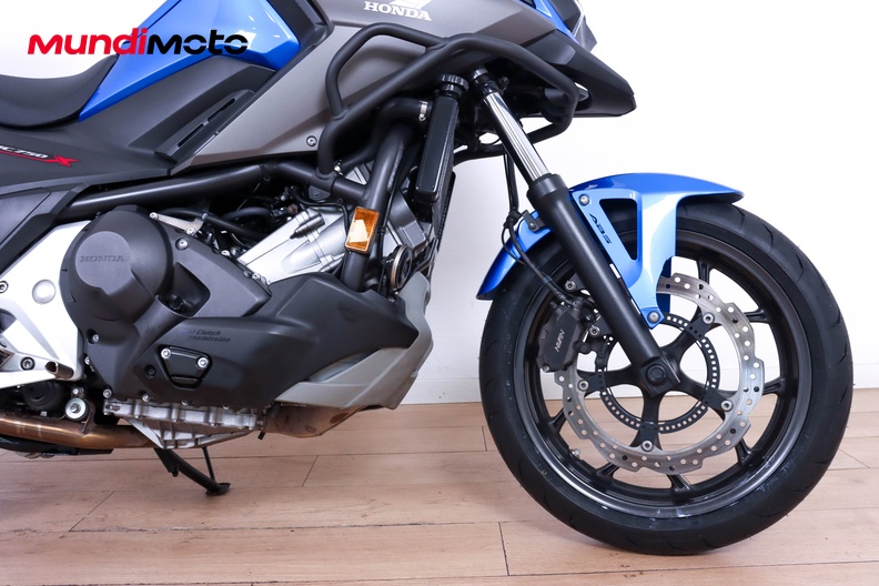 Motorbike image 12