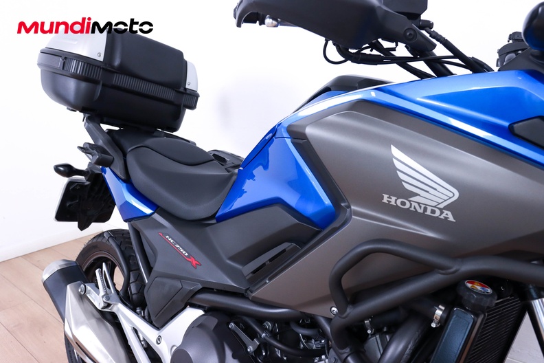 Motorbike image 13