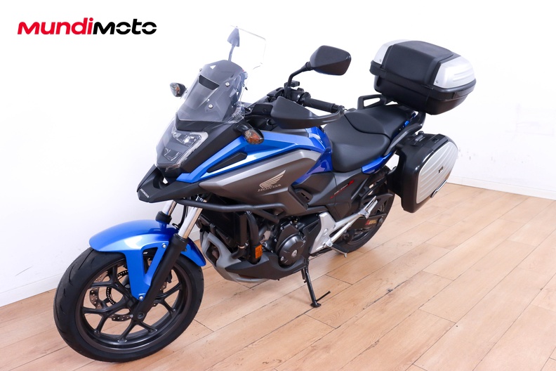 Motorbike image 7