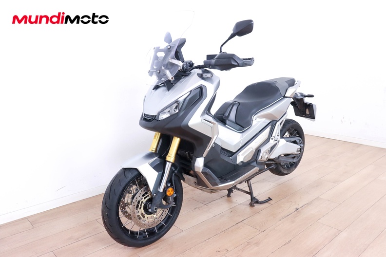 Motorbike image 7