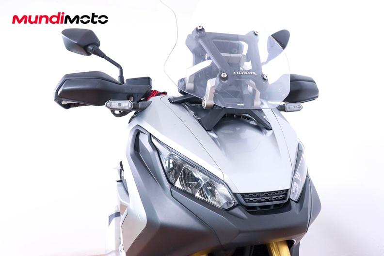 Motorbike image 4