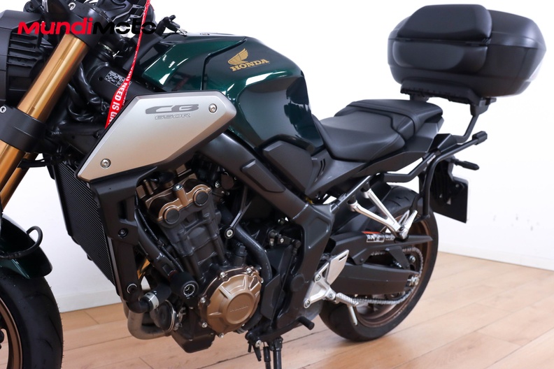 Motorbike image 8