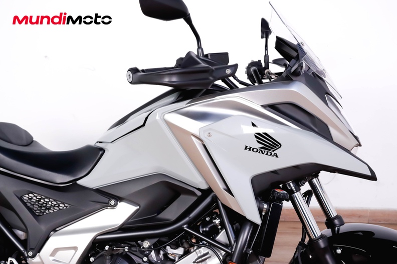 Motorbike image 12