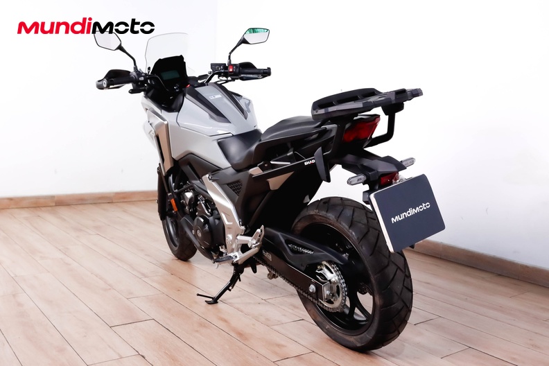 Motorbike image 6