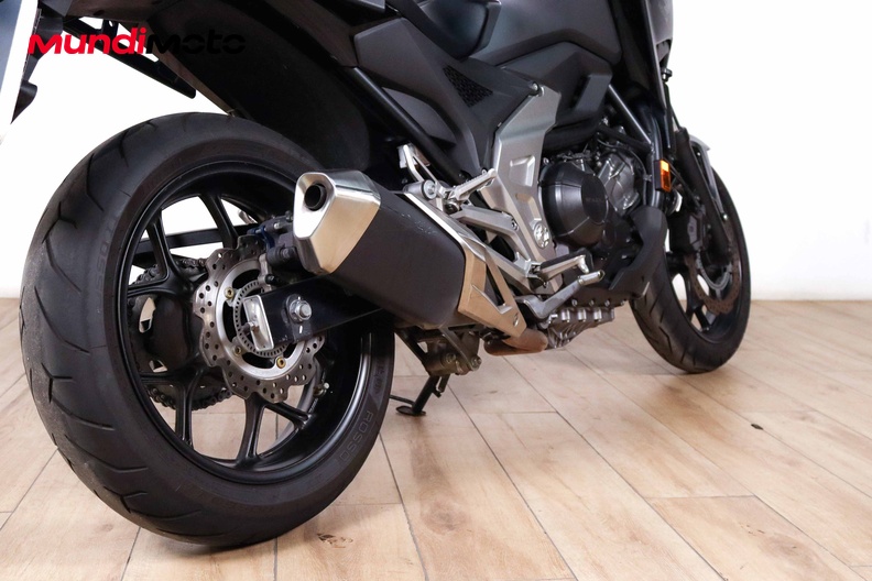 Motorbike image 3