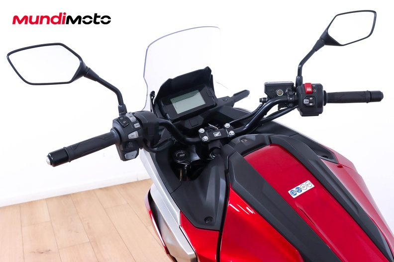 Motorbike image 10