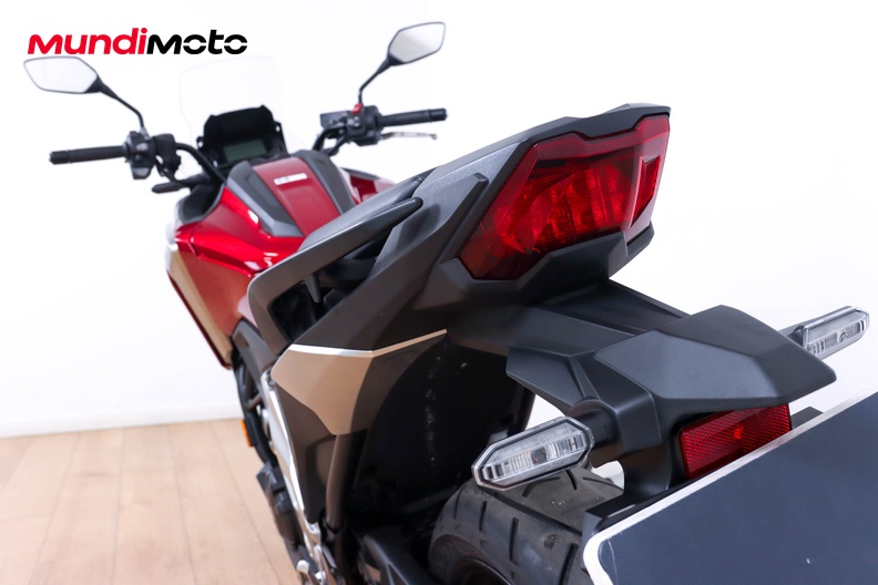 Motorbike image 9