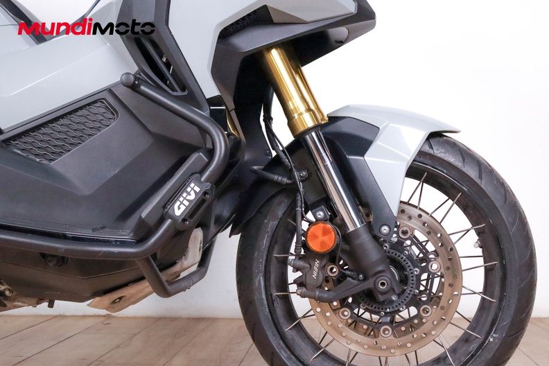 Motorbike image 13