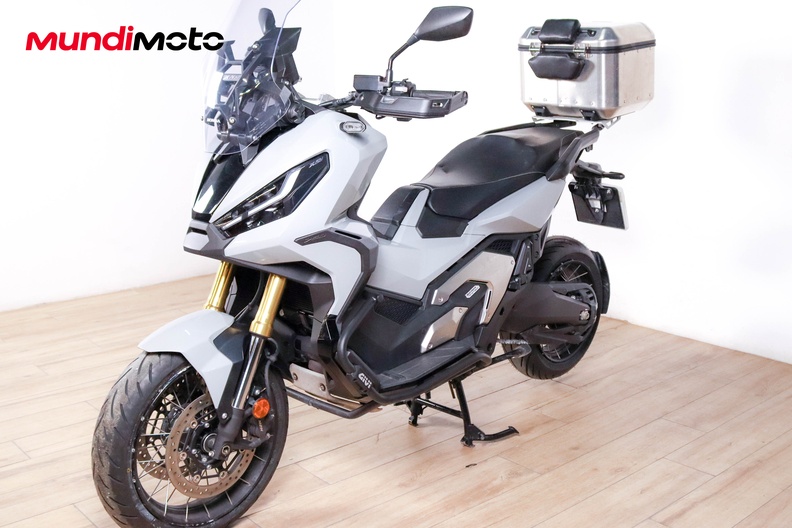 Motorbike image 7