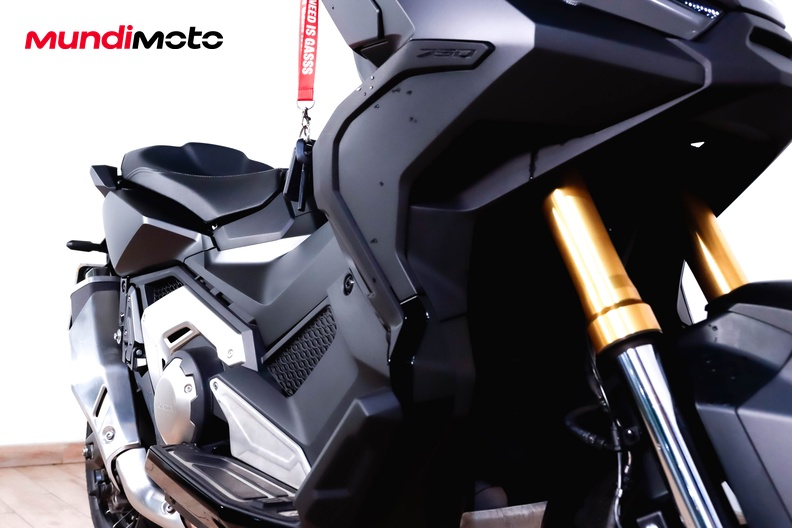 Motorbike image 12